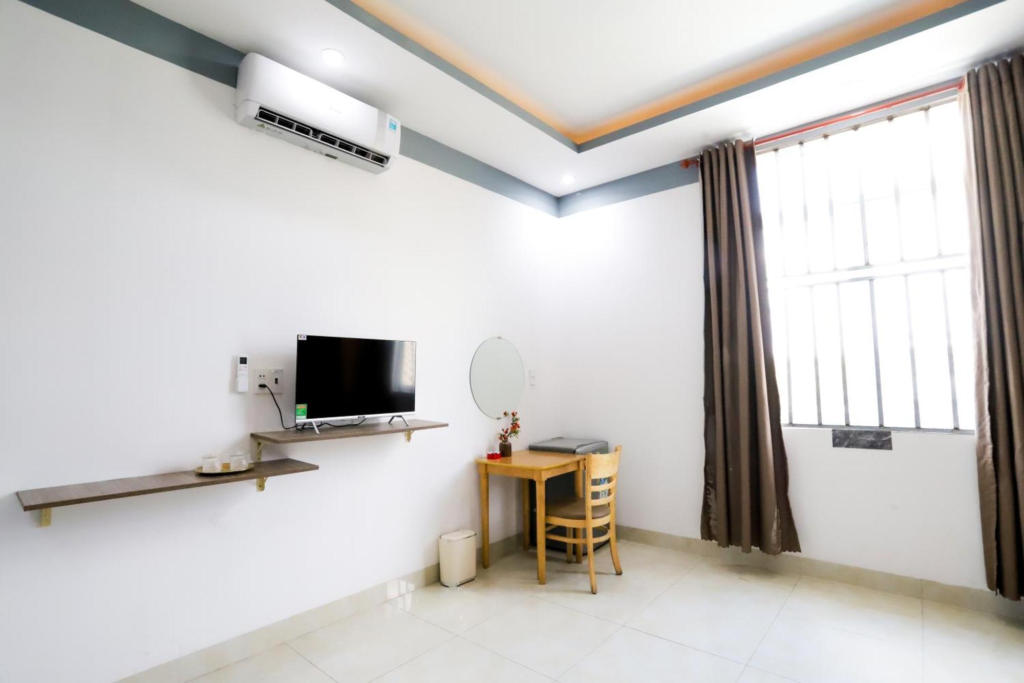 Hotel Tram Anh Nhon Trach Exterior photo